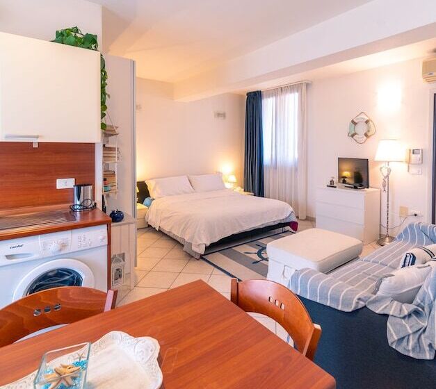 استودیوی لوکس, Residence Alessandra