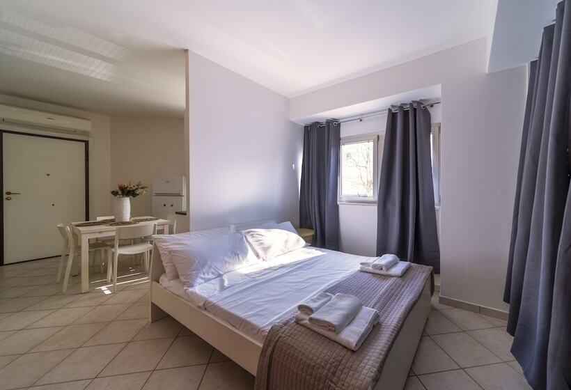 استودیوی لوکس, Residence Alessandra