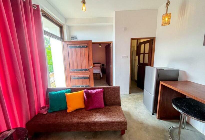 ガーデンビュースタンダードルーム, O Neill S Cottage