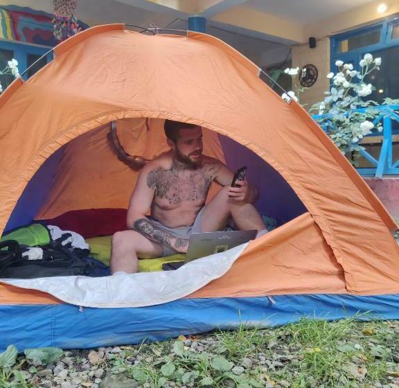 Standard Tent, Himalayan Vibes Hostel   Old Manali
