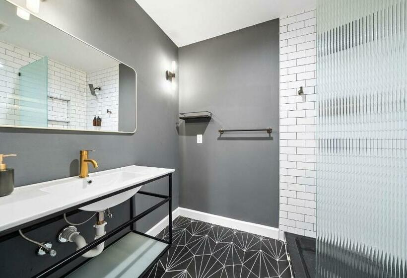 اتاق استاندارد, Wanderstay Boutique