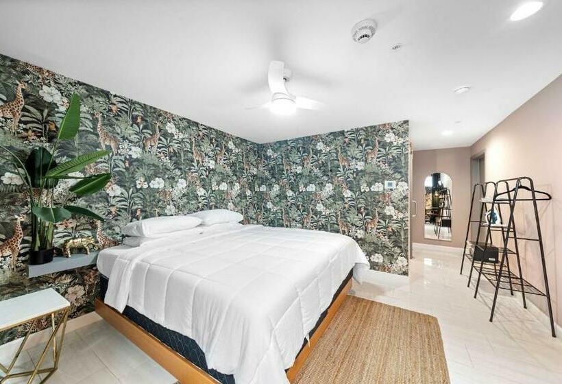 اتاق استاندارد با تخت بزرگ, Wanderstay Boutique
