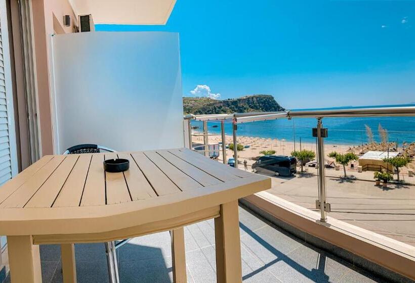 חדר סטנדרט נוף לים, Aljur