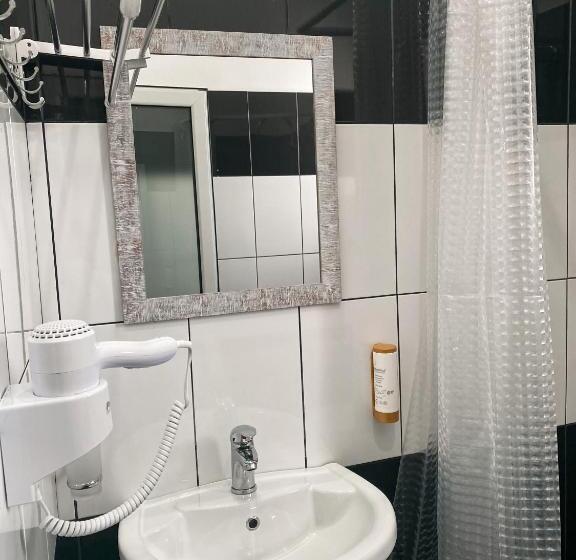 Triple Room Sea View, Aljur