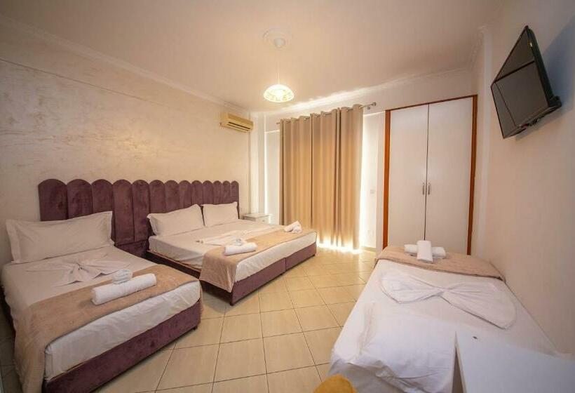 带海景标准四人间, Keliani