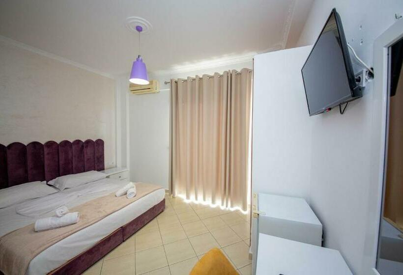 스탠다드 발코니 룸 측면 바다 전망, Keliani