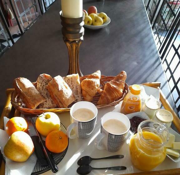 スタンダードルーム, Chambre Comtoise