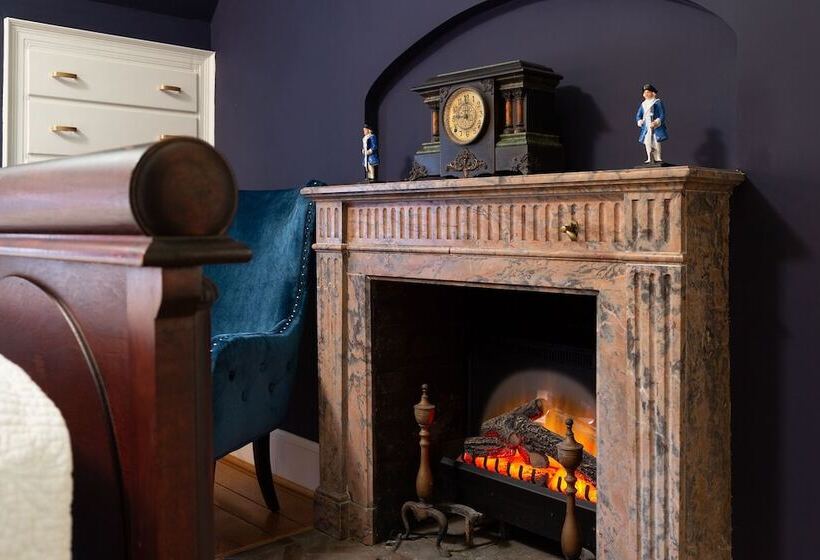 디럭스 룸, The Inn At Tacaro Estate