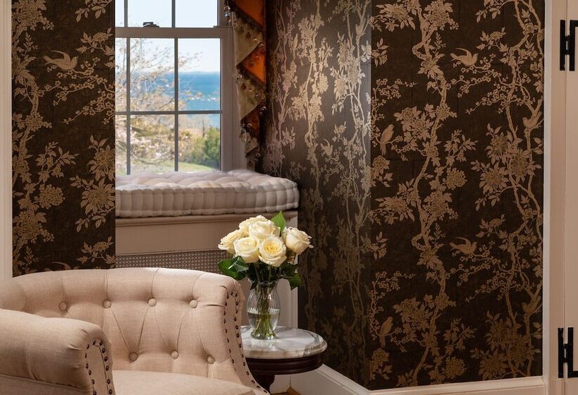 디럭스 룸, The Inn At Tacaro Estate