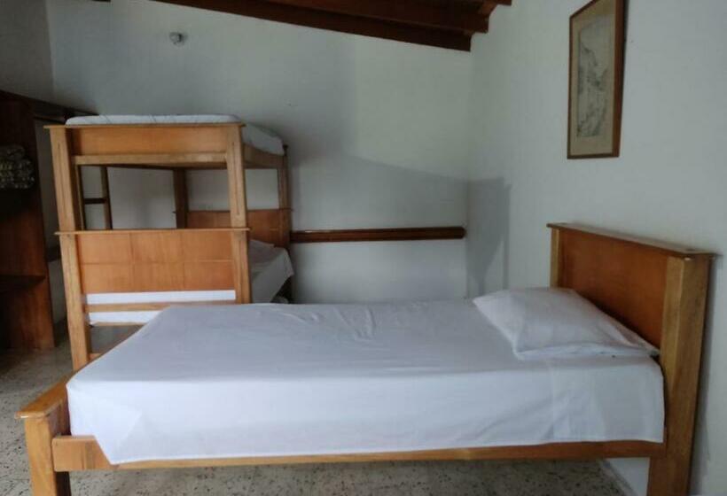 패밀리 룸, Hosteria Puerta Del Nus