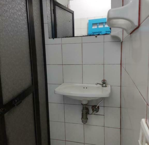 家庭间, Hosteria Puerta Del Nus