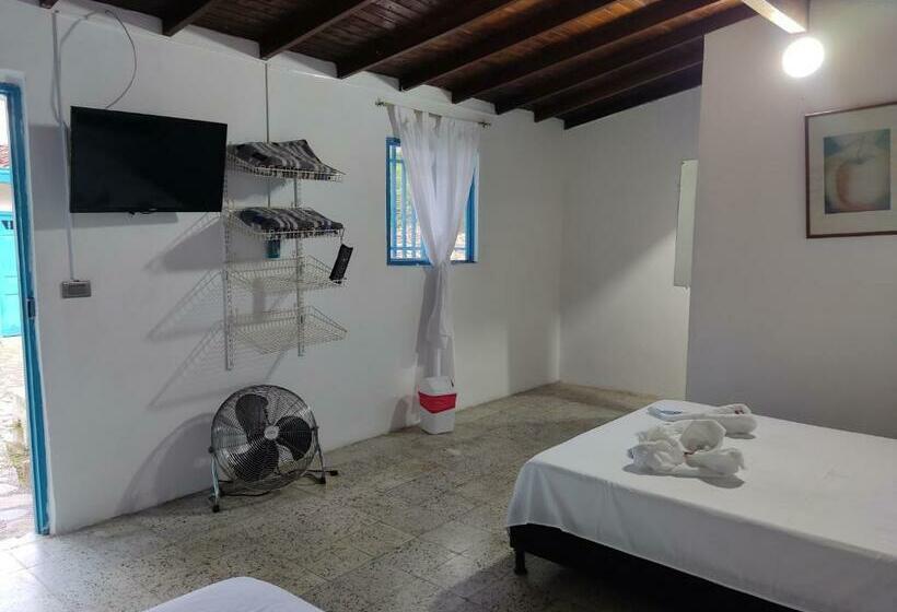 חדר סטנדרט לשלושה, Hosteria Puerta Del Nus