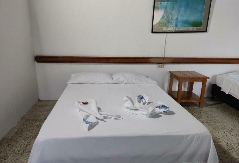 חדר סטנדרט לשלושה, Hosteria Puerta Del Nus