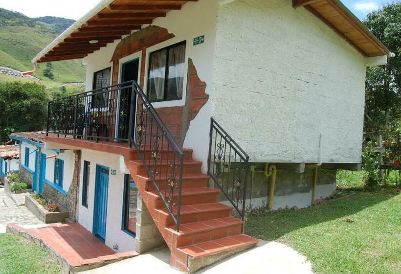 סוויטה, Hosteria Puerta Del Nus