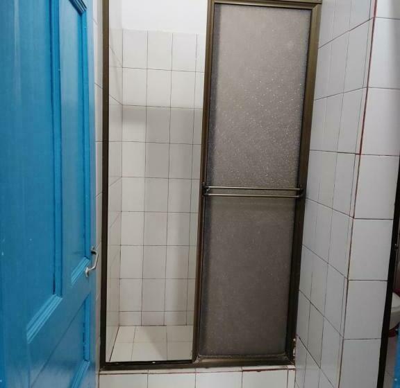 חדר משפחתי, Hosteria Puerta Del Nus