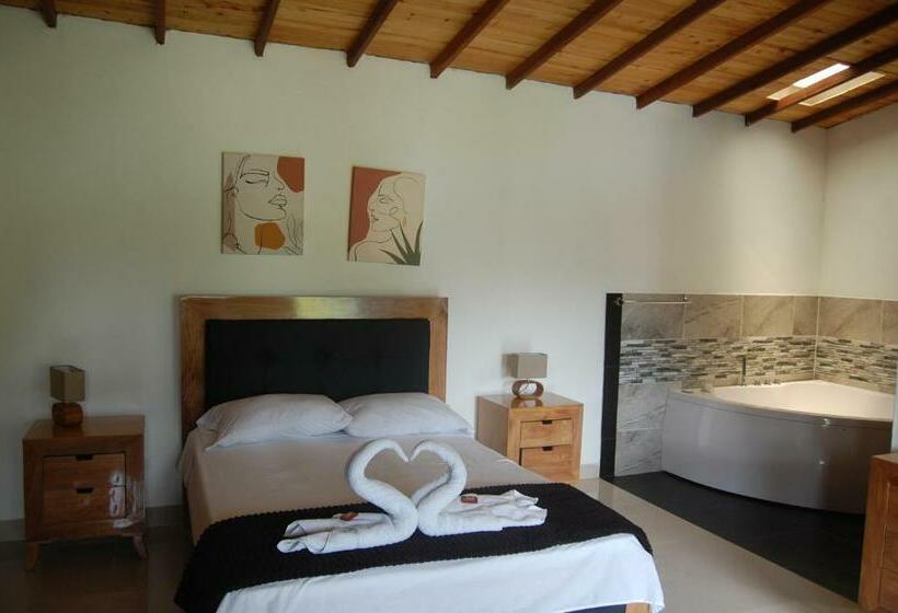 סוויטה, Hosteria Puerta Del Nus