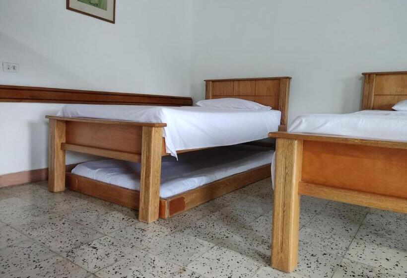 패밀리 룸, Hosteria Puerta Del Nus