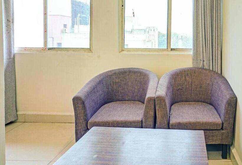 Трехместный Номер Классика, Oyo Flagship 81091  Samrat