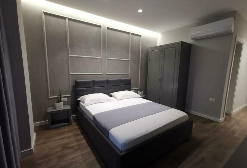 스탠다드 룸 킹사이즈 침대, Te Aldo