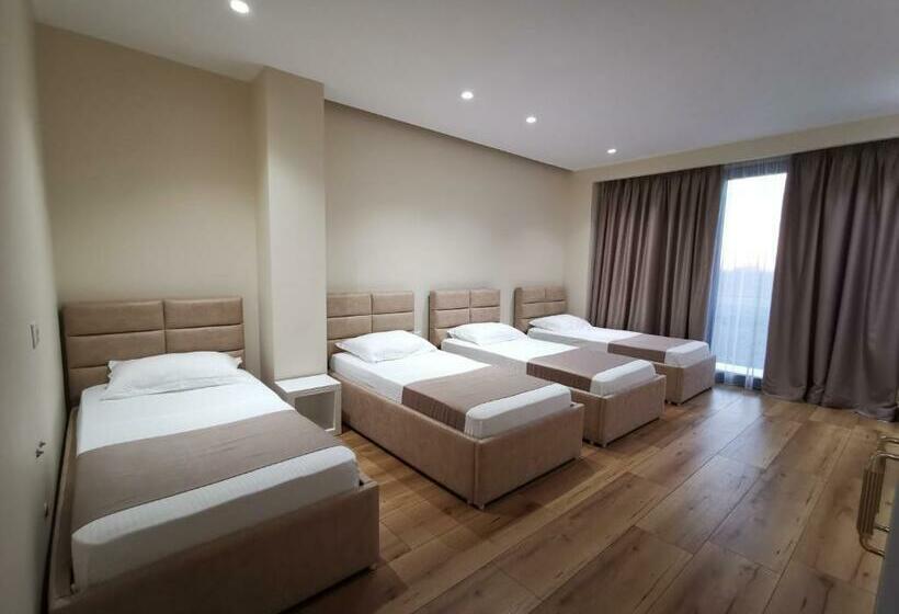 정원 전망 4인용 스탠다드 룸, Te Aldo