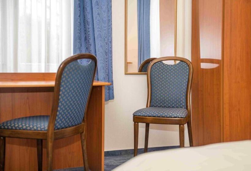 标准单人间, Golfhotel Denzerheide