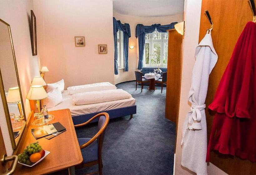 Номер Стандарт Трехместный, Golfhotel Denzerheide