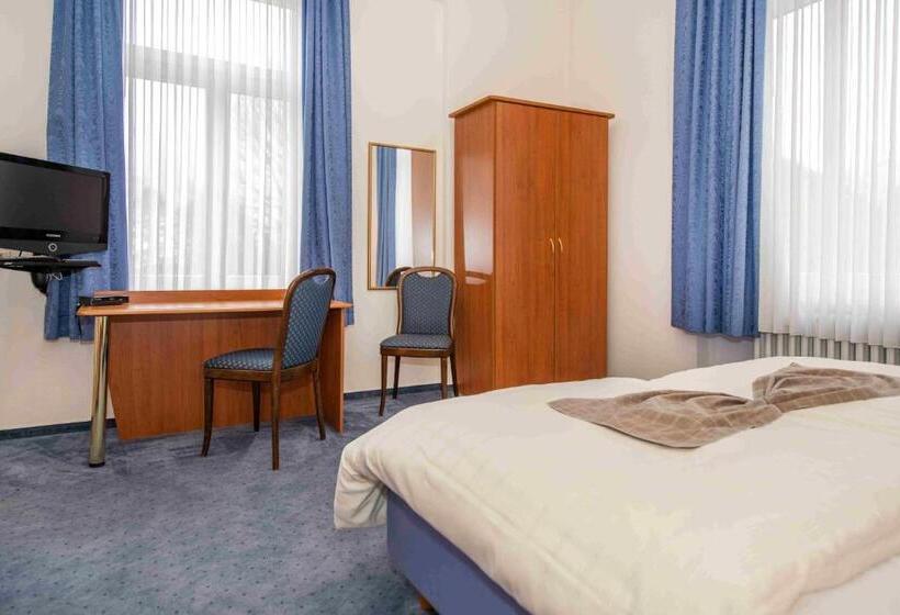 Номер Стандарт, Golfhotel Denzerheide