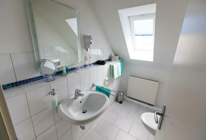 スタンダードルーム, Blaue Blume