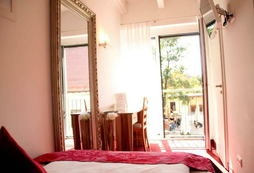 חדר סטנדרט יחיד, Bruckertshof