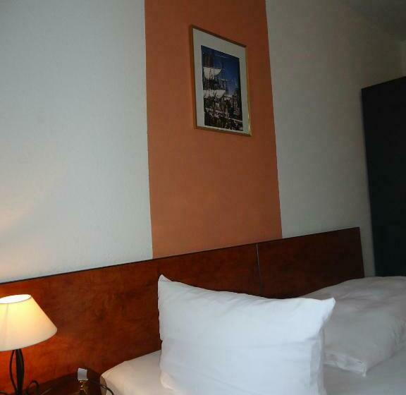 标准单人间, Burgstuben