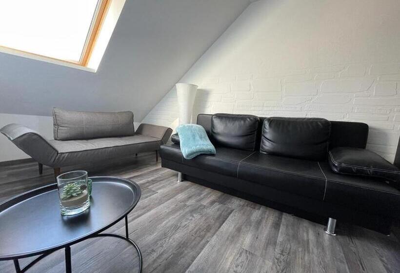 آپارتمان 1 خوابه, Casa Verde