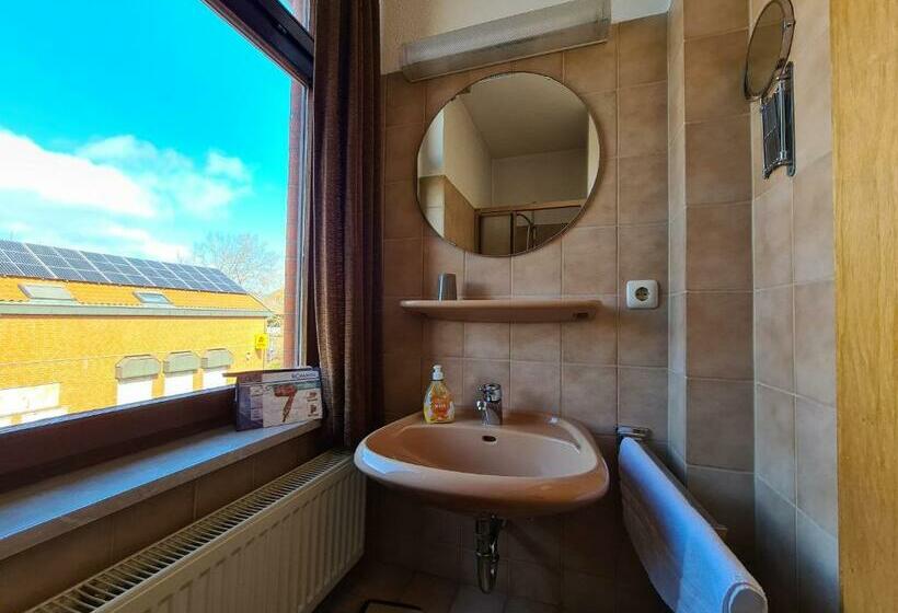 スタンダードシングルルーム, Ceteno