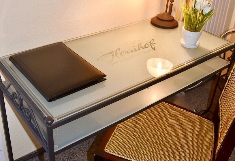 スタンダードルーム, & Chalets Herrihof