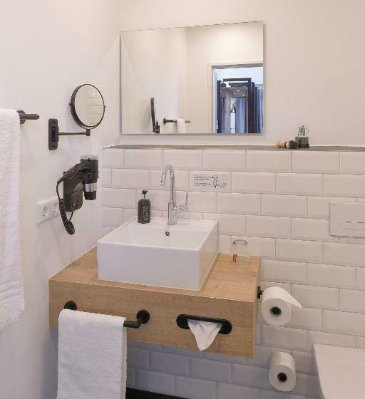 اتاق سوپریور یک تخته, Coffee Fellows Hotel Trier