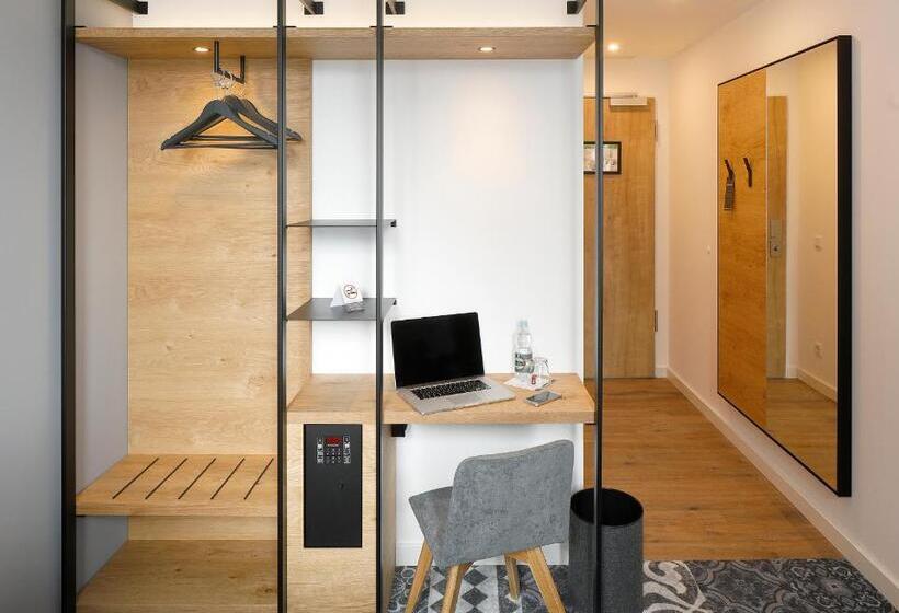 اتاق استاندارد با تخت بزرگ, Coffee Fellows Hotel Trier