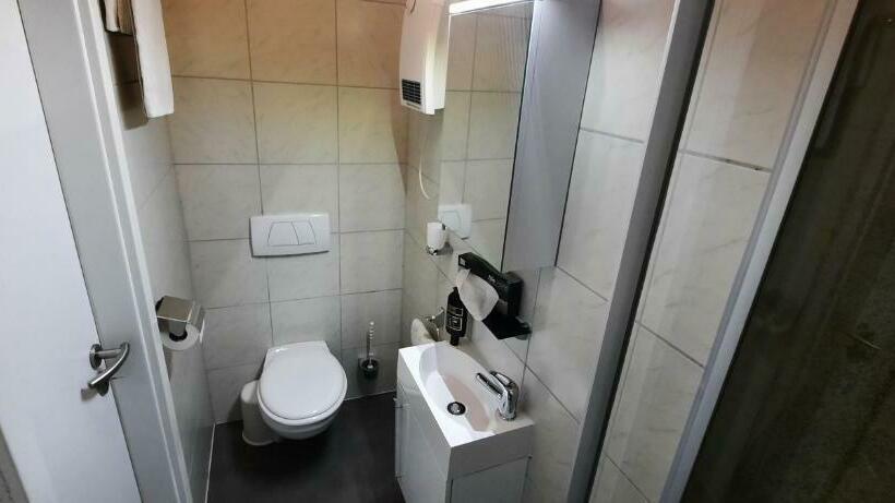 싱글 기본룸, Corveyer Hof