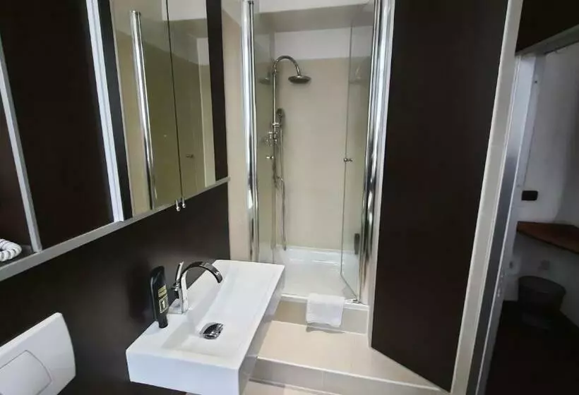 Standard Quadruple Room, Corveyer Hof