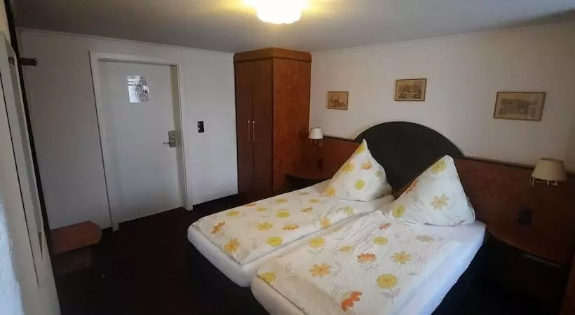 Standard Triple Room, Corveyer Hof