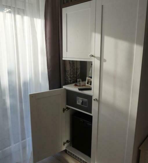 스탠다드 싱글 룸, Diana Garni