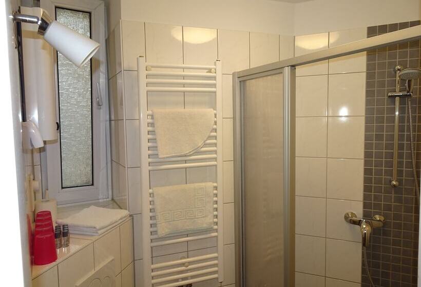 家庭间, Gastehaus Grupello