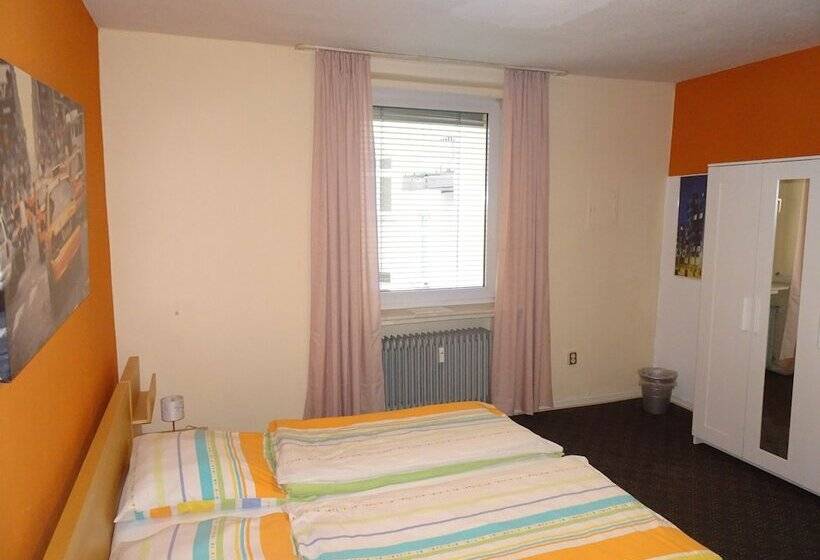 家庭间, Gastehaus Grupello