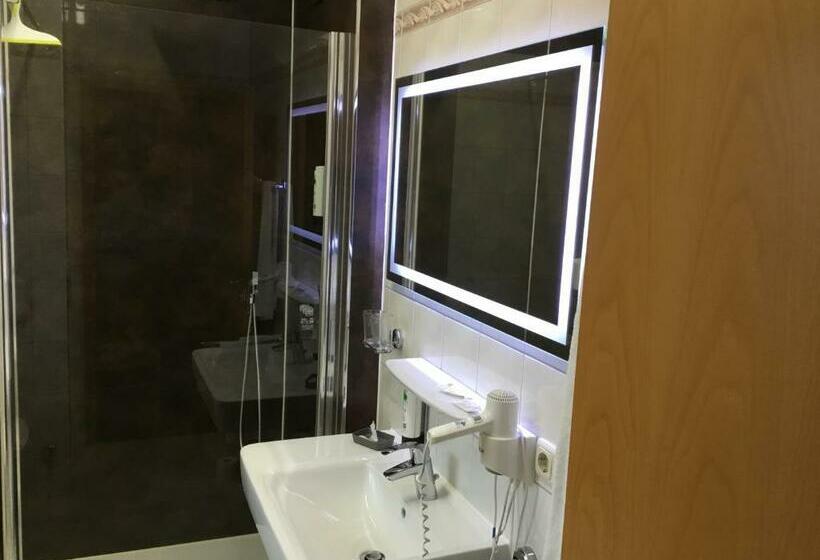 شقة غرفة نوم واحدة مزودة بشُرفة, Haus Kim   Apartments