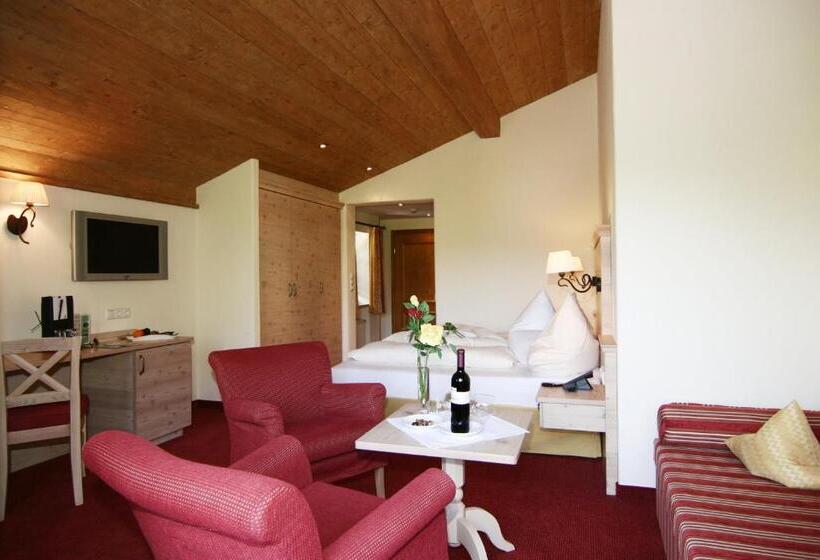 غرفة كومفورت, Hindenburglinde