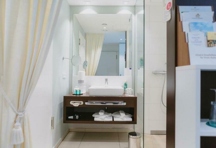 غرفة قياسية, Konig Albert