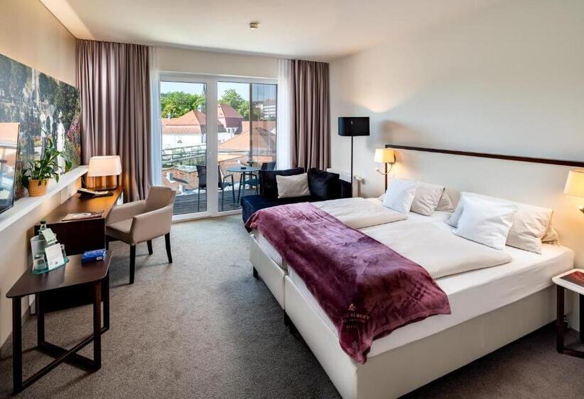 غرفة قياسية, Konig Albert