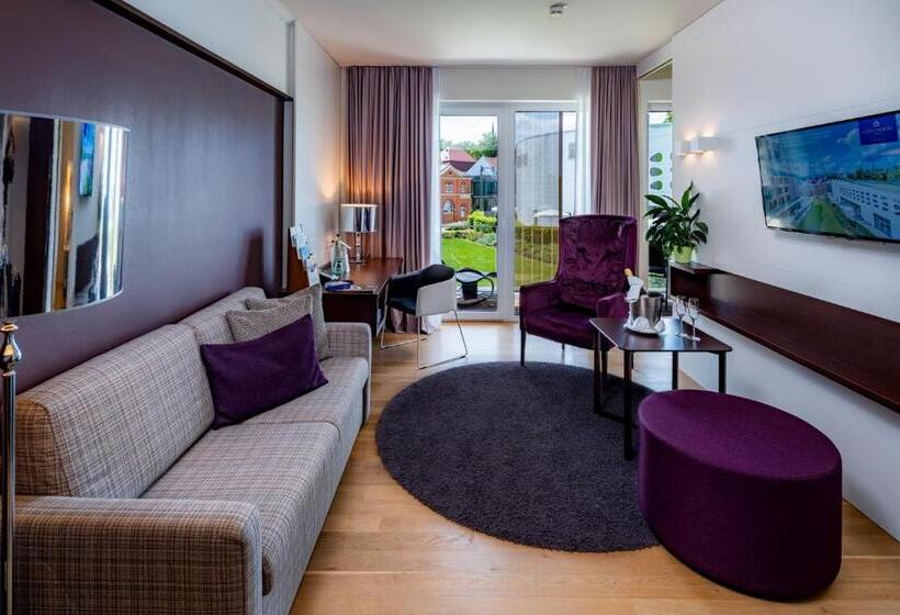 جناح, Konig Albert