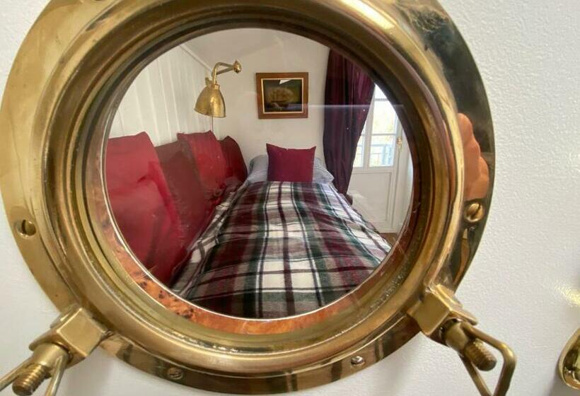 חדר סטנדרט עם מרפסת, Lili Marleen