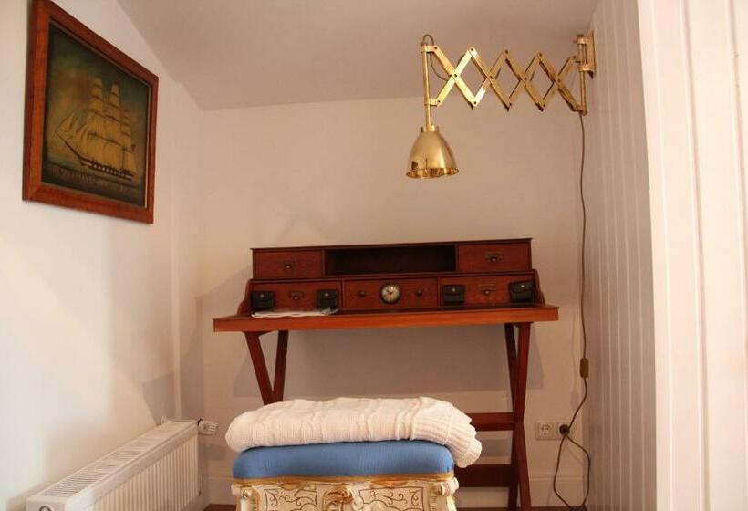 חדר סטנדרט עם מרפסת, Lili Marleen