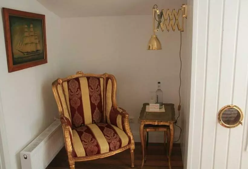 Standard-huone Parveke, Lili Marleen