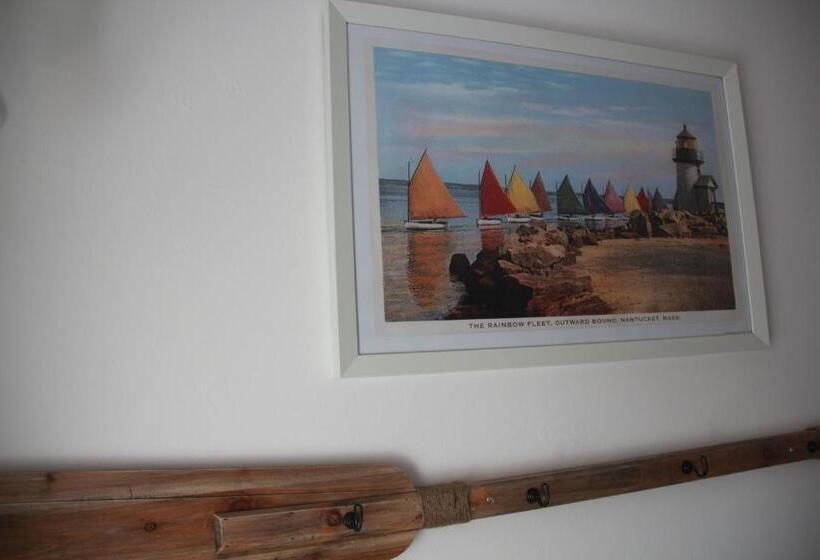 חדר משפחתי, Lili Marleen